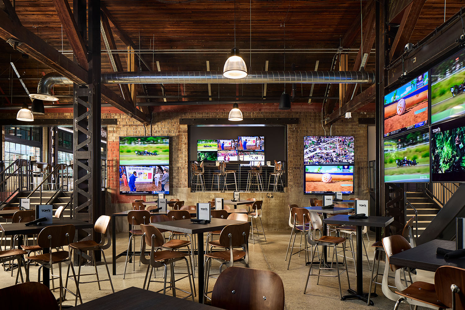 Tom’s Watch Bar